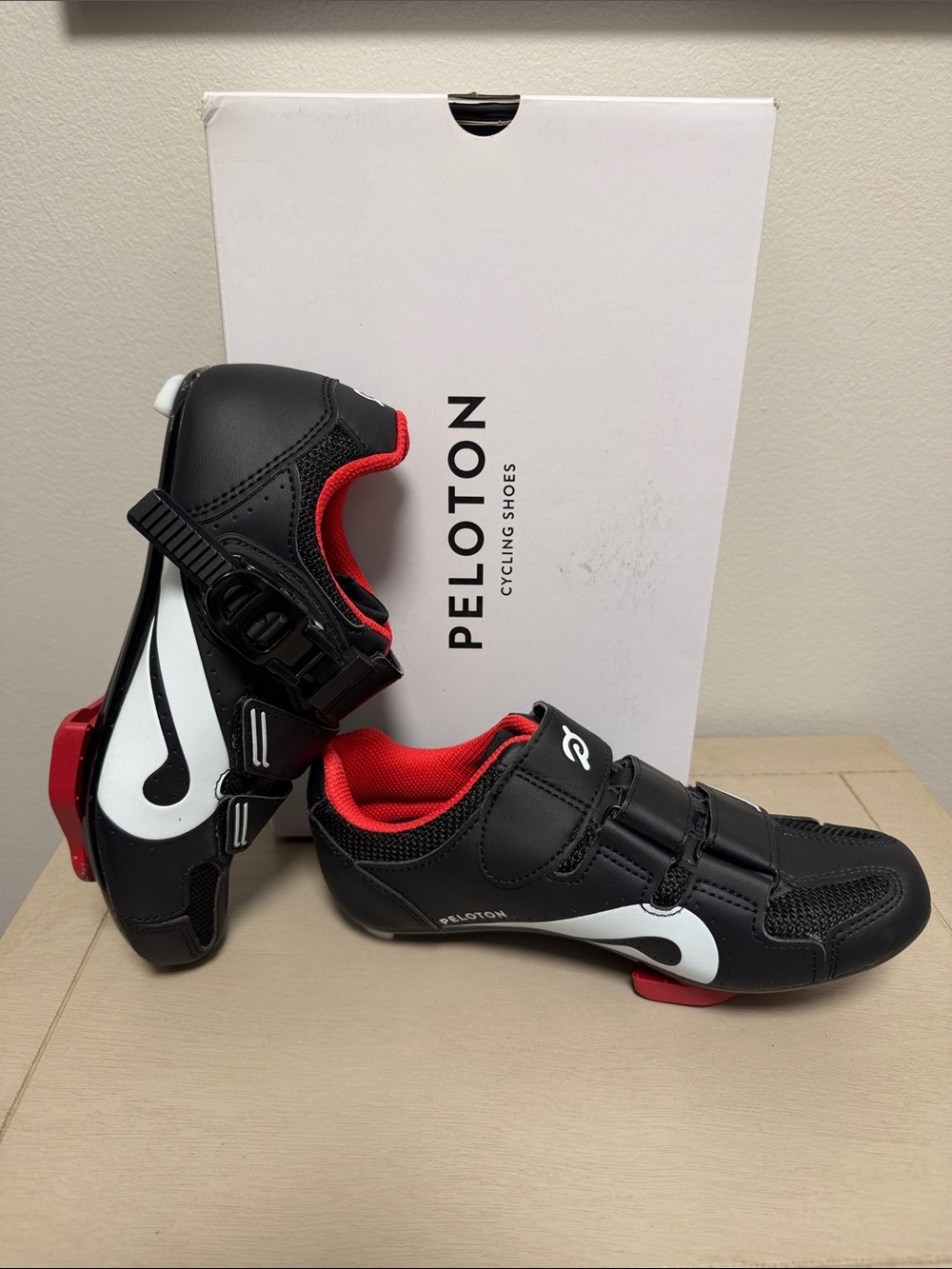 Official Peloton Bike Cycling Shoes Size 36 / US 5 Includes Red Cleats & Box